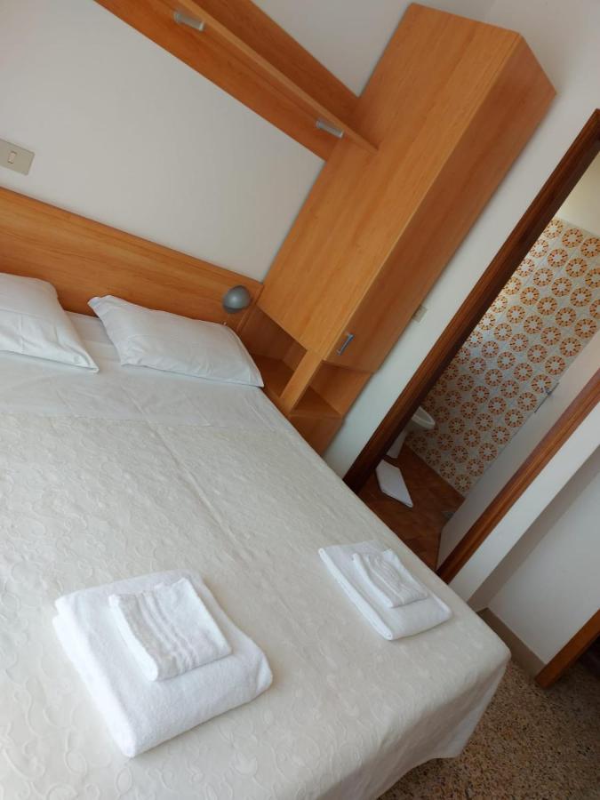 ליגננו סביאדורו Albergo Alla Nave מראה חיצוני תמונה