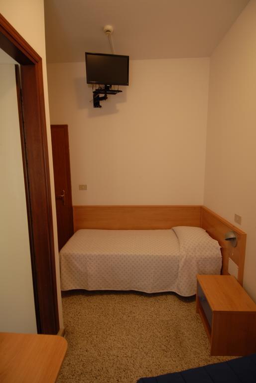 ליגננו סביאדורו Albergo Alla Nave מראה חיצוני תמונה