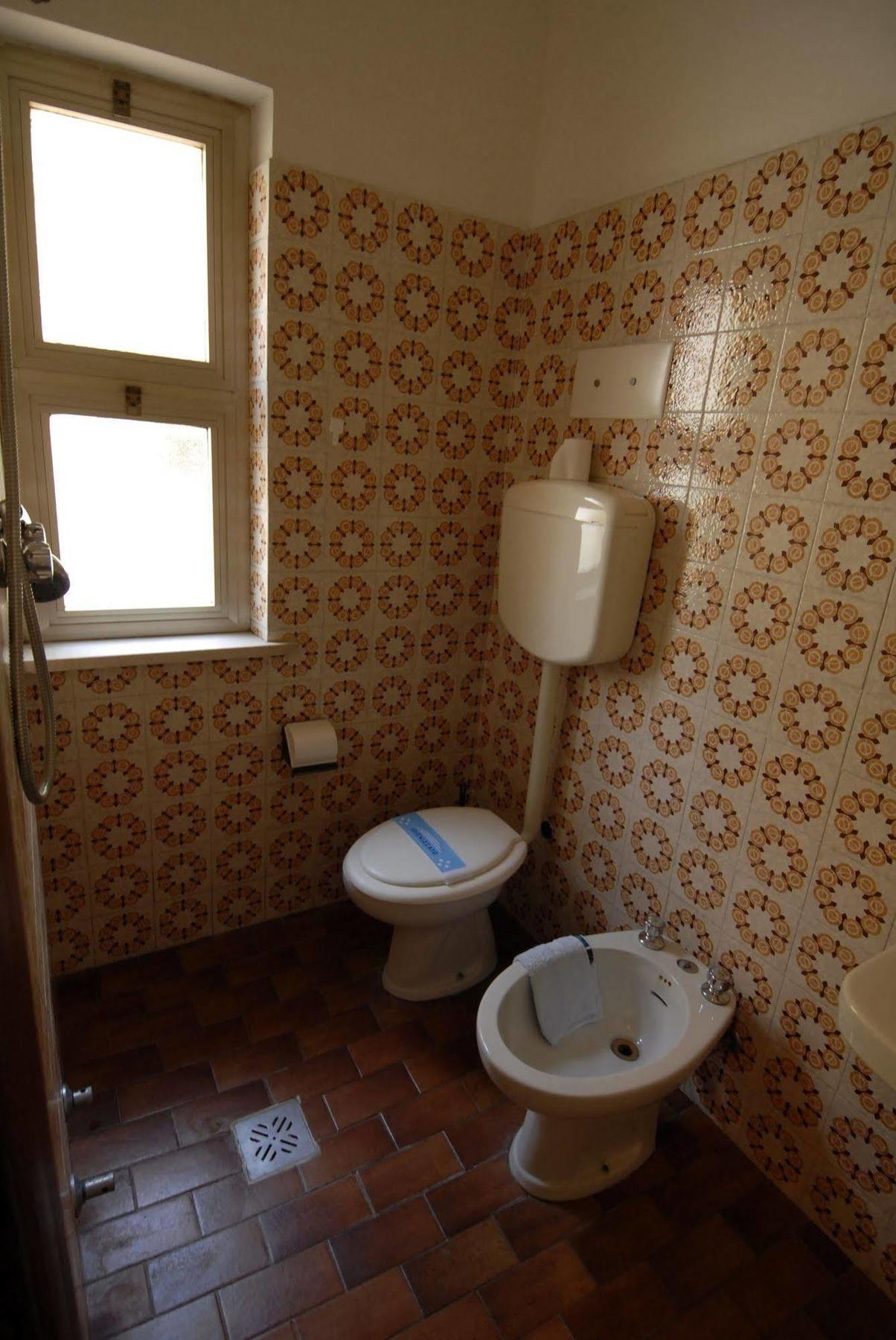 ליגננו סביאדורו Albergo Alla Nave מראה חיצוני תמונה