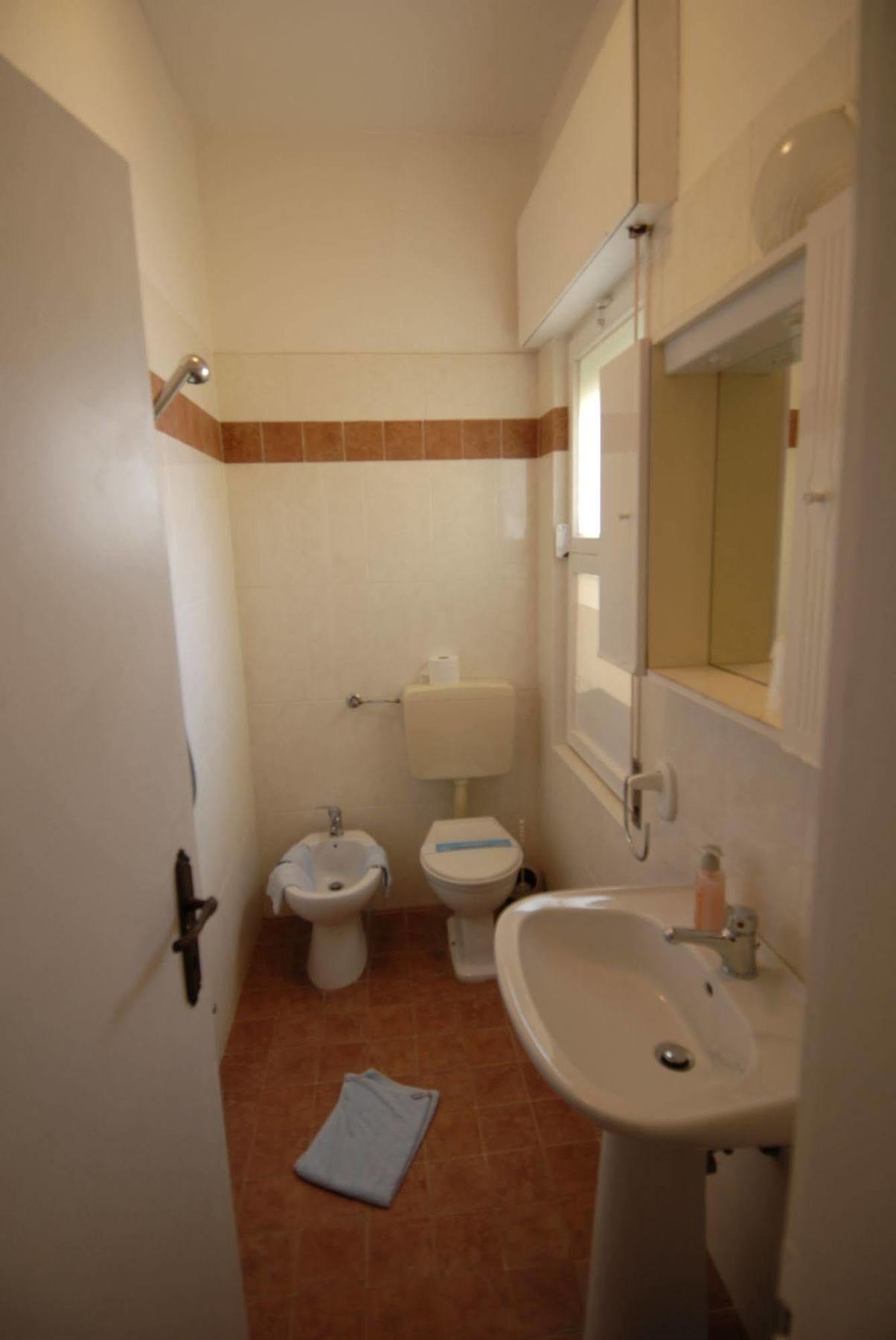 ליגננו סביאדורו Albergo Alla Nave מראה חיצוני תמונה